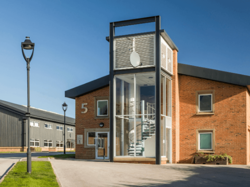 Serviced Offices Leeds with Car Parking next to M1/A1 - Carrwood Park, Leeds